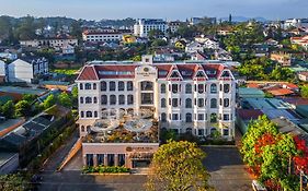 Guava Hill Boutique Hotel